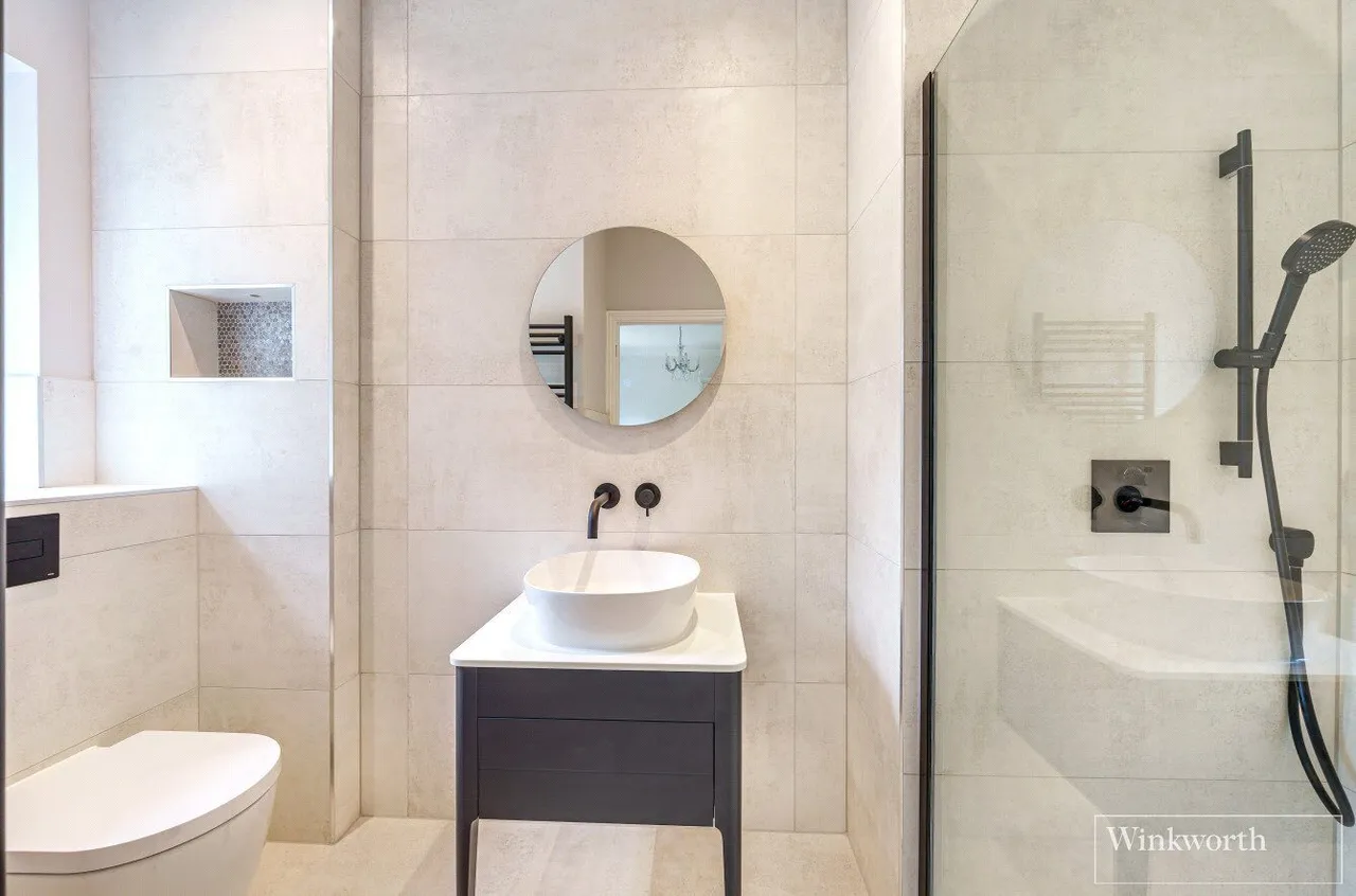 Heath Rise, Virginia Water, GU25, photo 17