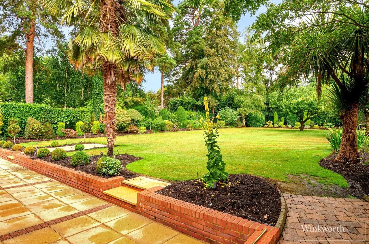 Heath Rise, Virginia Water, GU25, photo 22