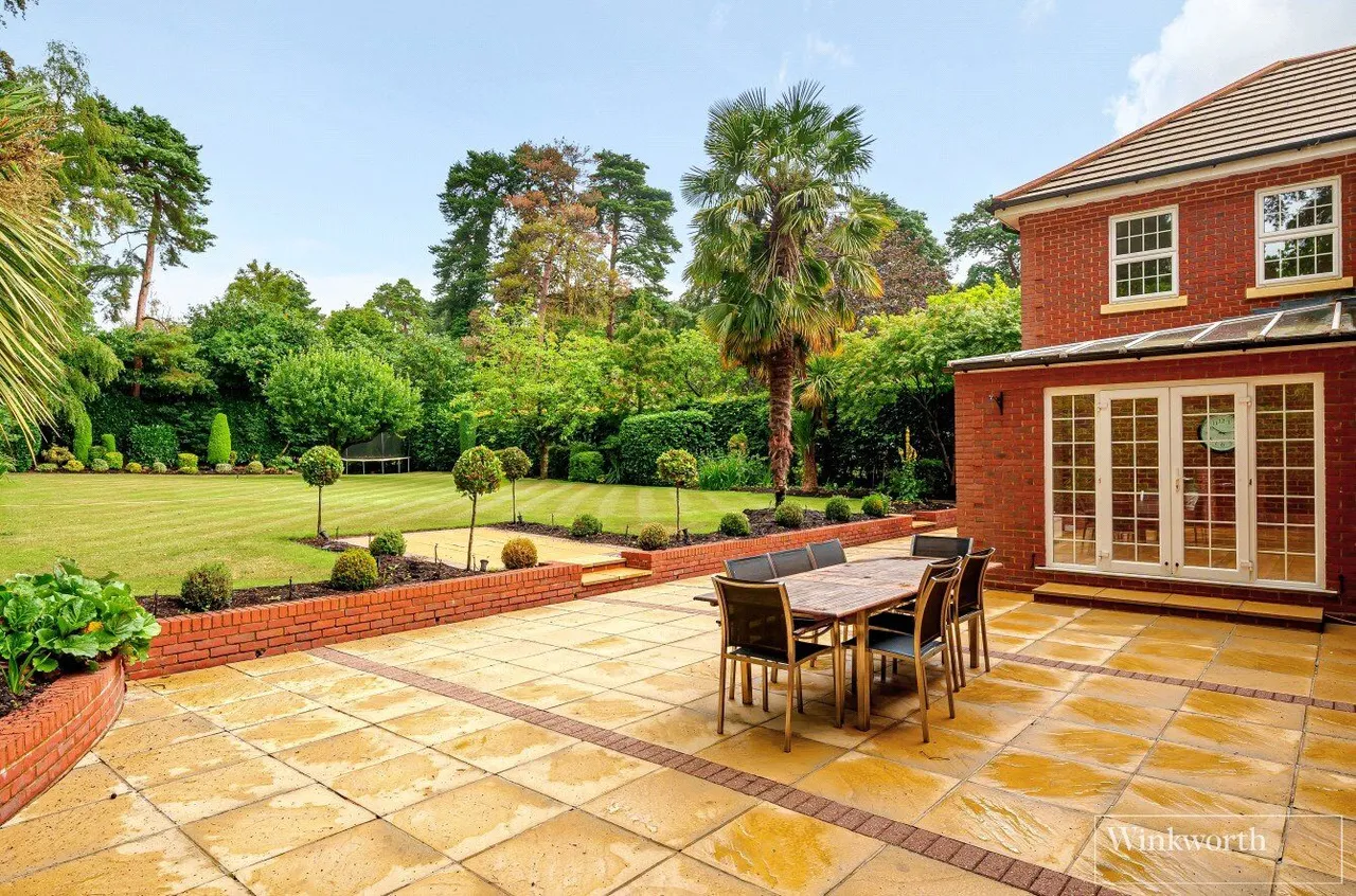Heath Rise, Virginia Water, GU25, photo 21