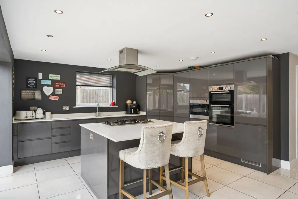 Bobmore Lane, Marlow SL7 1JF, photo 3