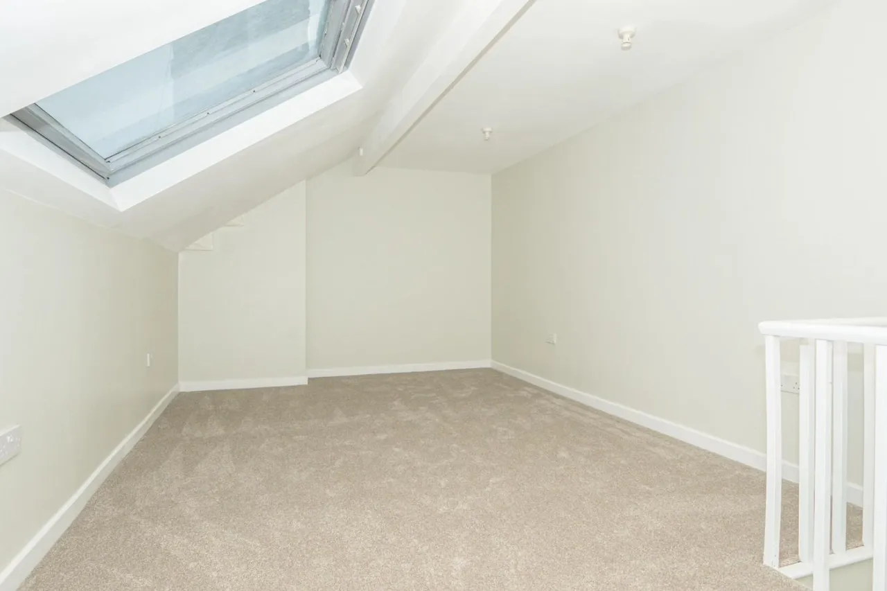 Lastingham Road, Leeds, LS13, photo 14