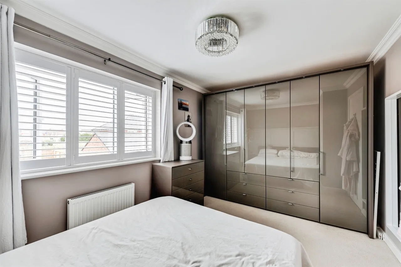 Price Close, Brize Norton, Carterton, photo 9