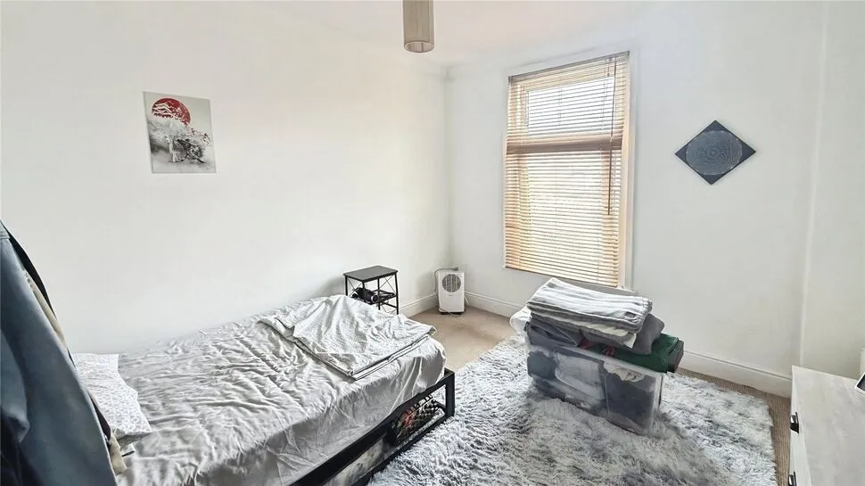 Canterbury Road, Southsea, Hampshire, PO4, photo 7