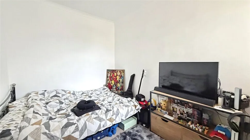 Canterbury Road, Southsea, Hampshire, PO4, photo 9