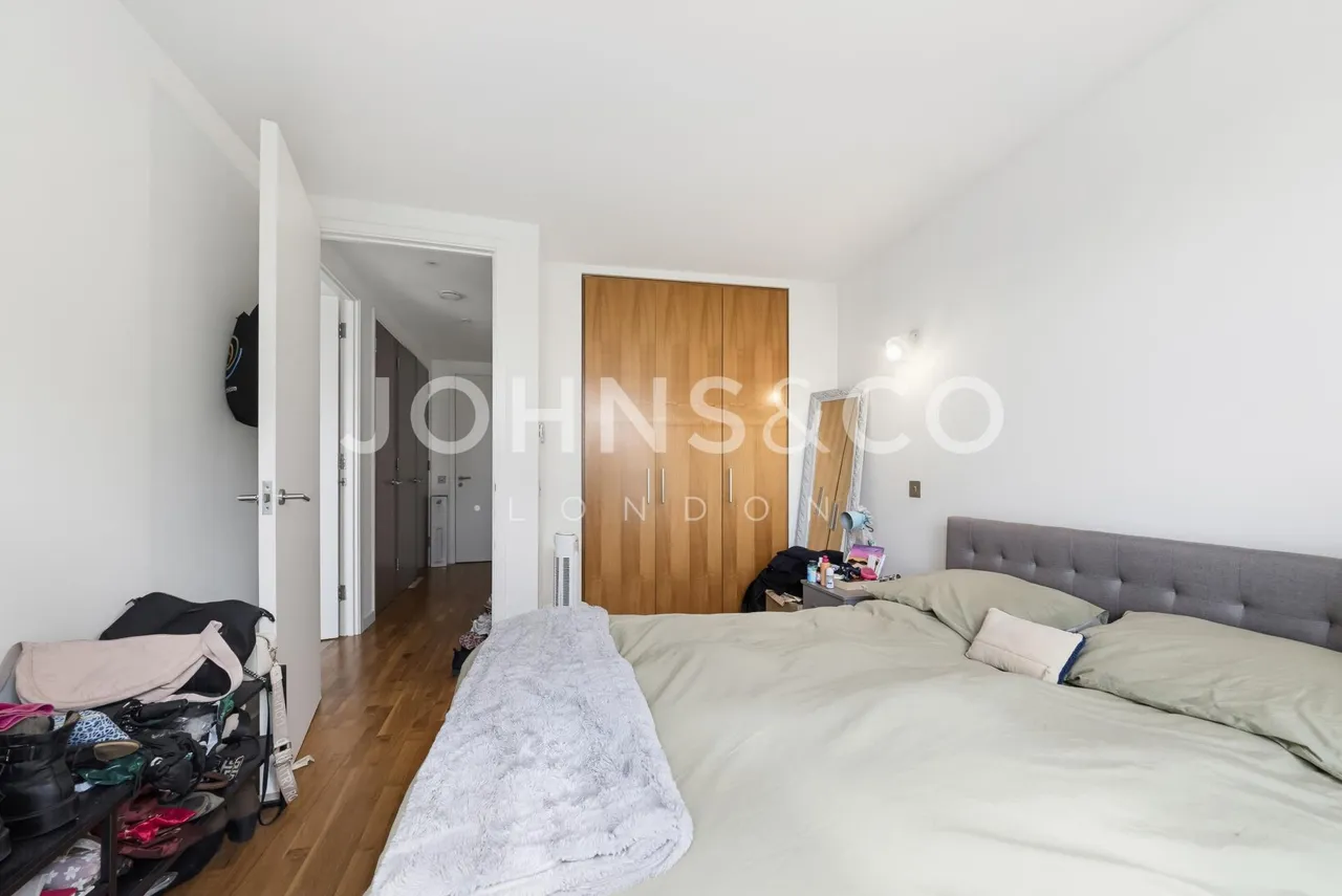 Fairmont Avenue, E14, photo 7