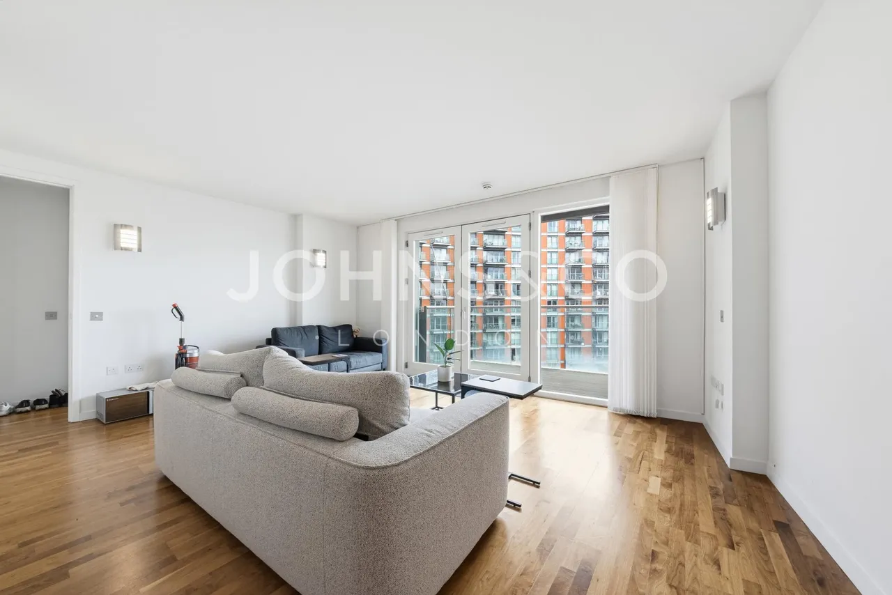 Fairmont Avenue, E14, photo 12