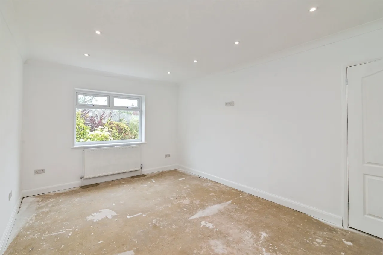 Long Road, Lowestoft, NR33, photo 14