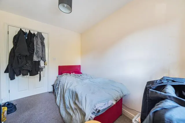 Whitehead Way, Aylesbury, HP21, photo 15