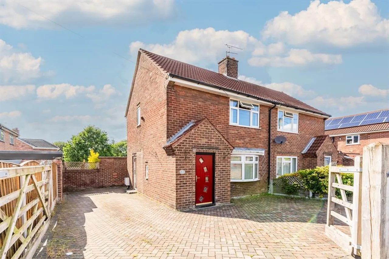 2 bed house for sale, Mountain View, Frodsham