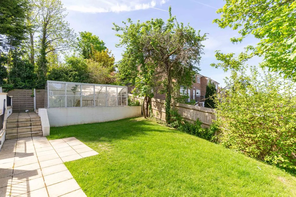 63 Selcroft Road, Purley CR8 1AL, photo 11