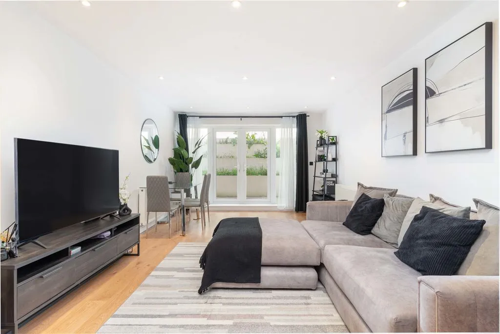 63 Selcroft Road, Purley CR8 1AL, photo 4