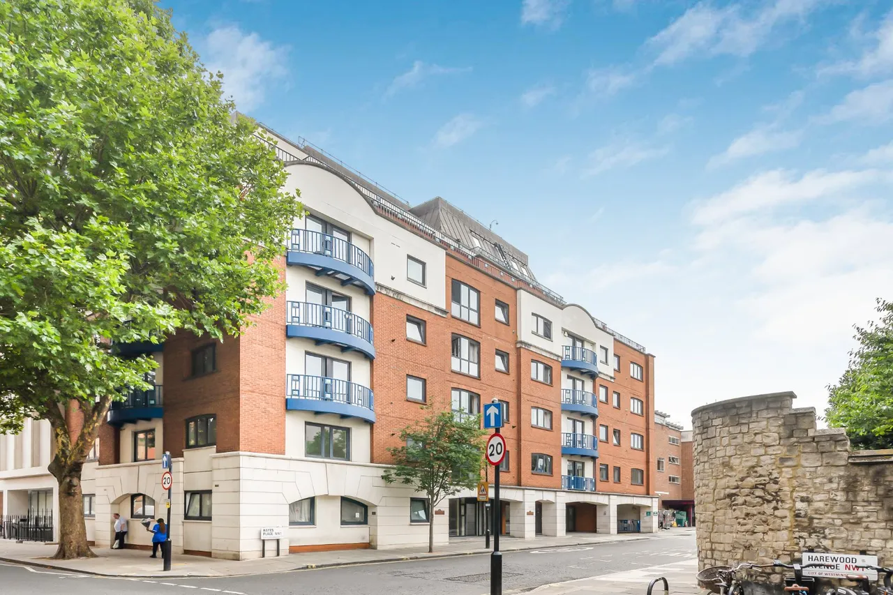 2 bed flat to rent, Hayes Place, Marylebone, NW1