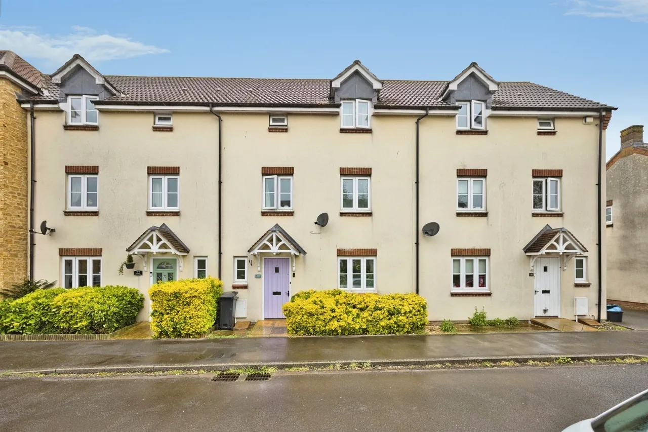 3 bed house for sale, Vincent Way, Martock, TA12
