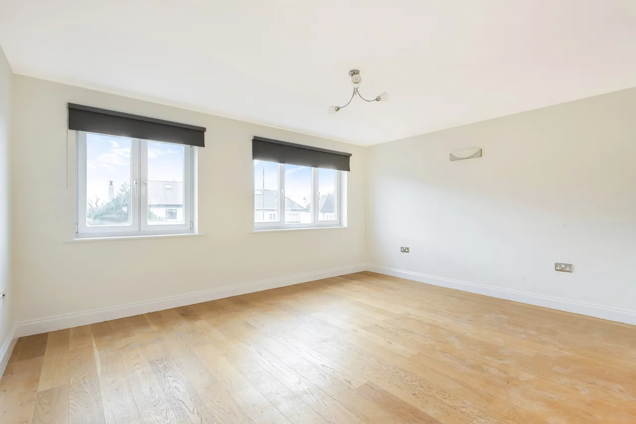Riverside Court, Bromley, BR2, photo 3