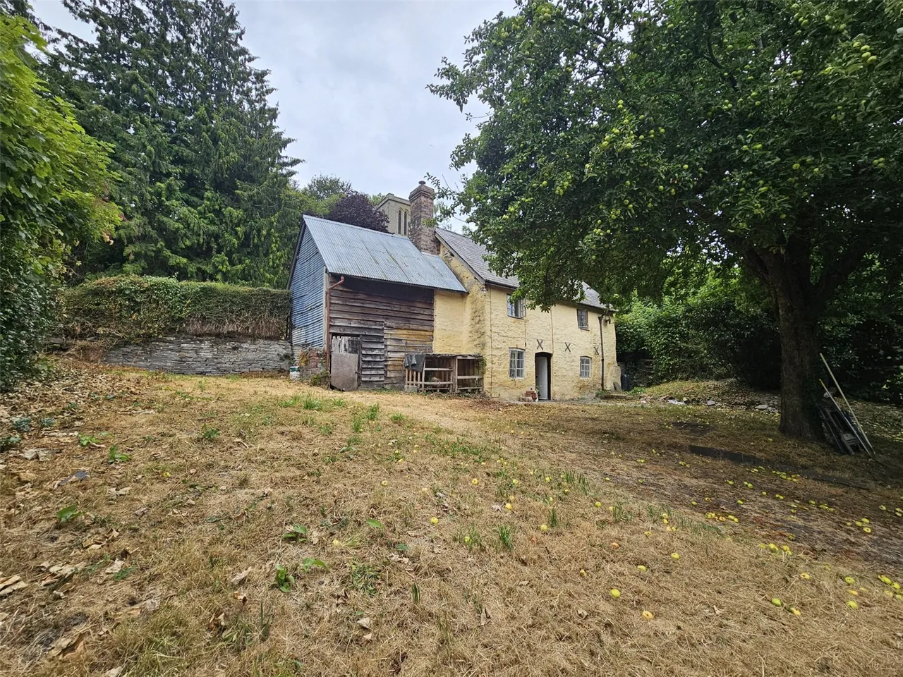 2 bed house to rent — New Radnor, Presteigne, LD8 2TE