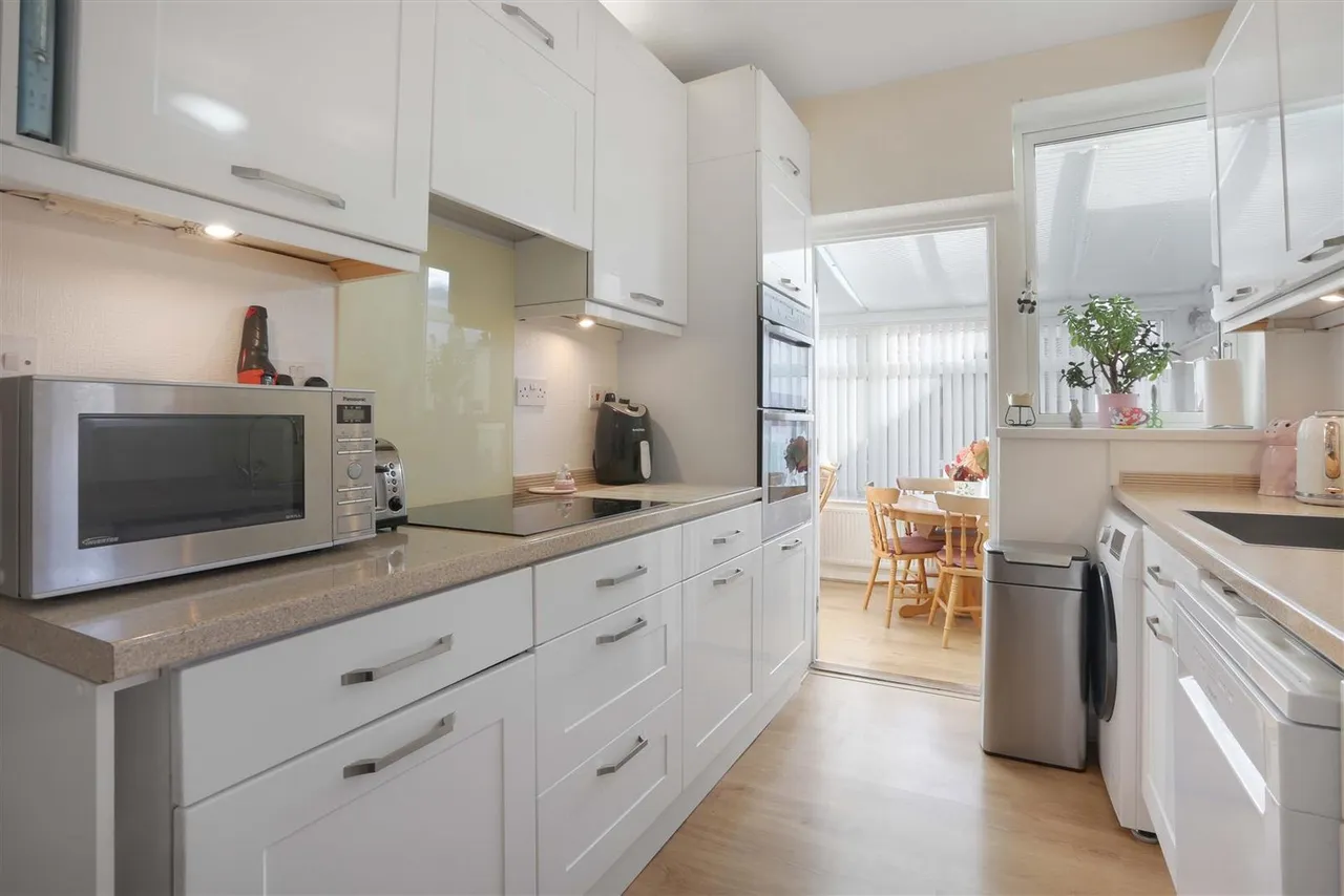 Palmersfield Road, Banstead, SM7 2LD, photo 11
