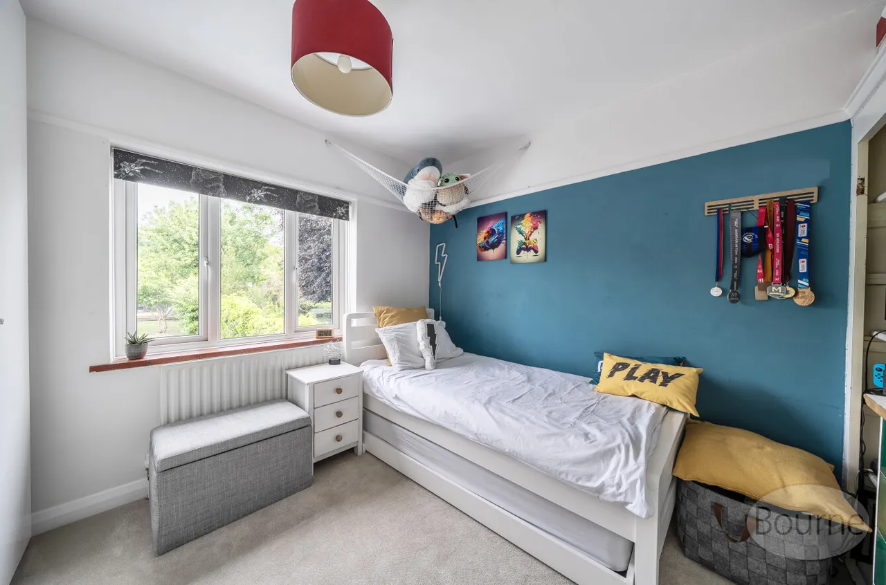 Tor Road, Farnham, GU9, photo 8