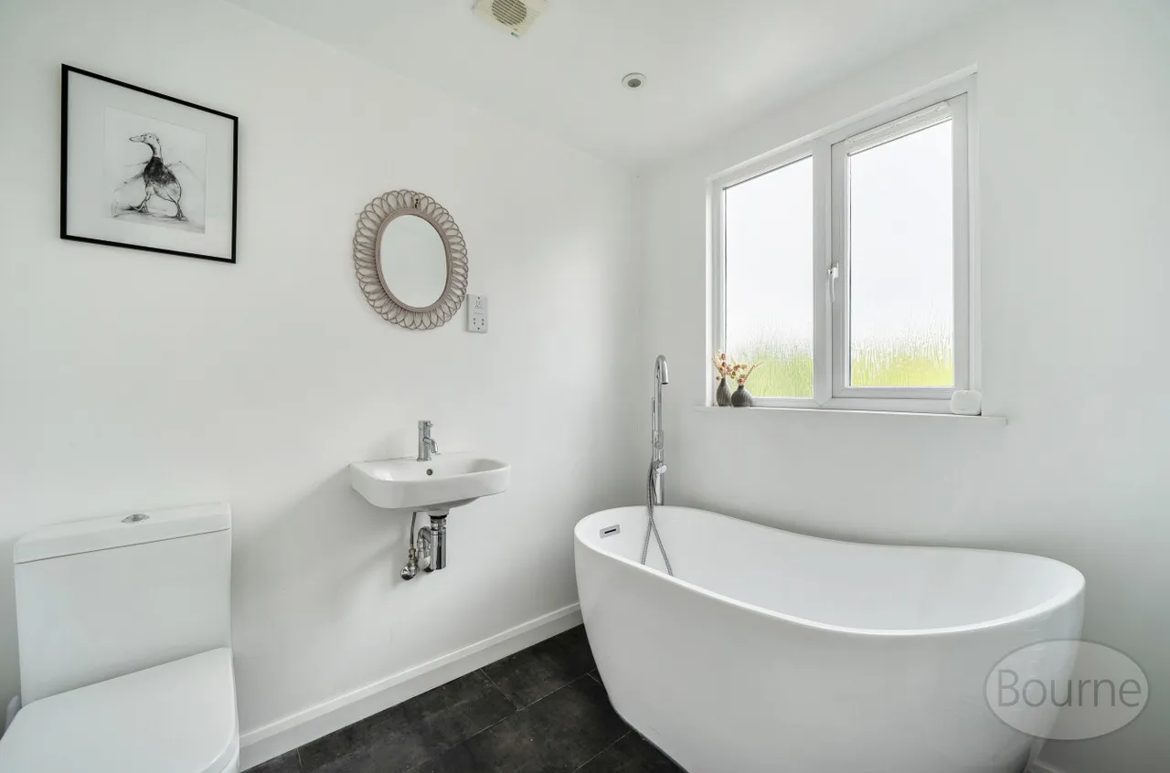Tor Road, Farnham, GU9, photo 14