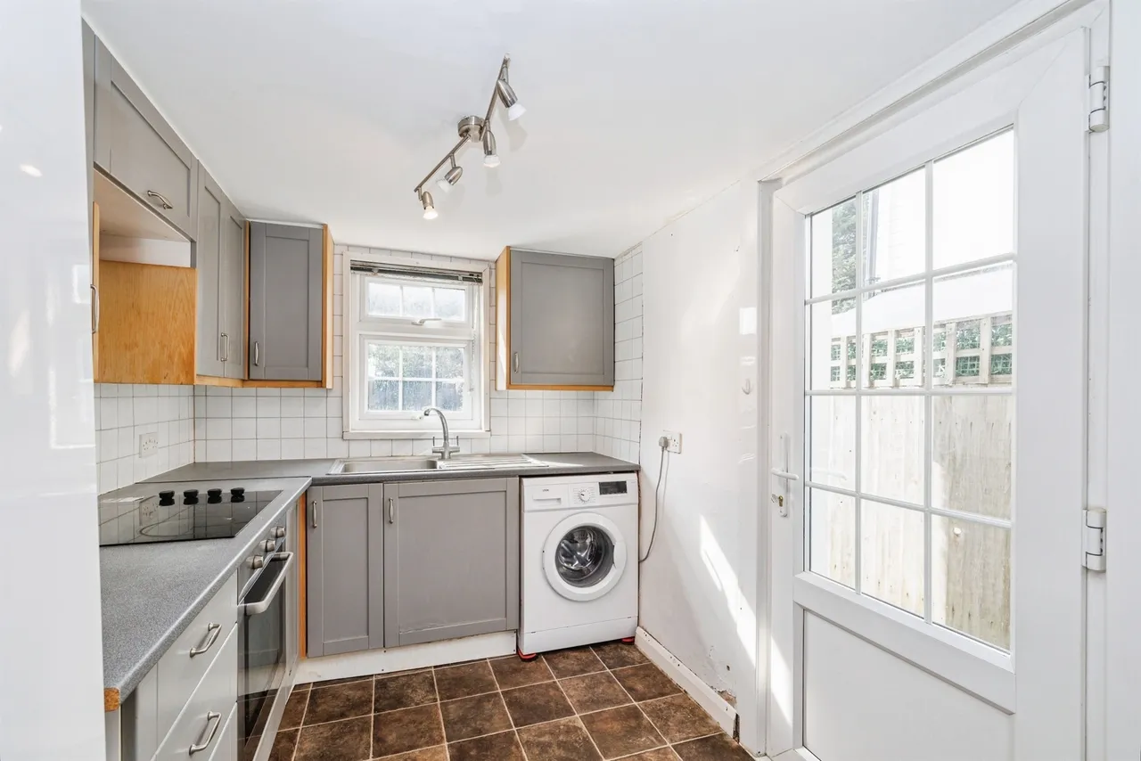 Fearnley Street, Watford, WD18, photo 6