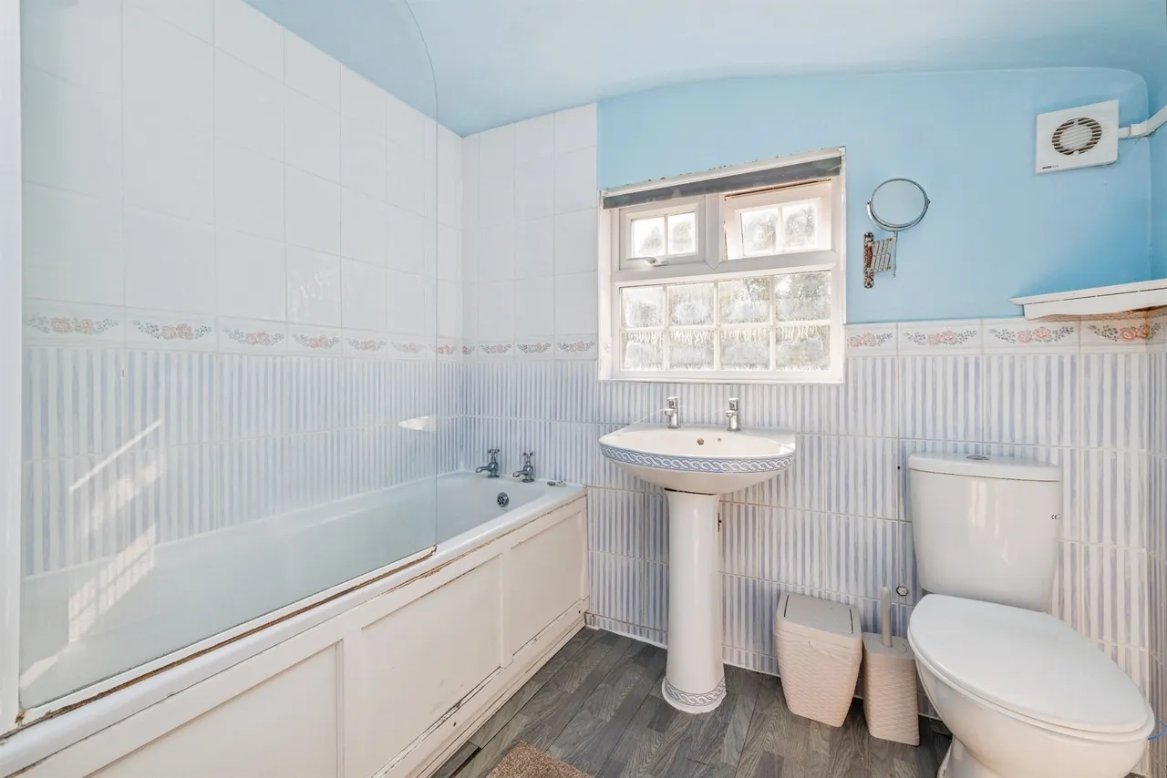Fearnley Street, Watford, WD18, photo 11
