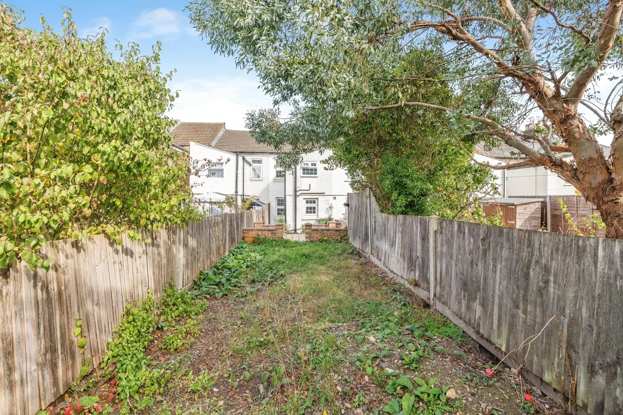 Fearnley Street, Watford, WD18, photo 13