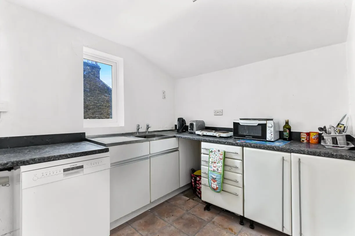 98 Grosvenor Road, Edmonton, London, N9 8RJ, photo 5