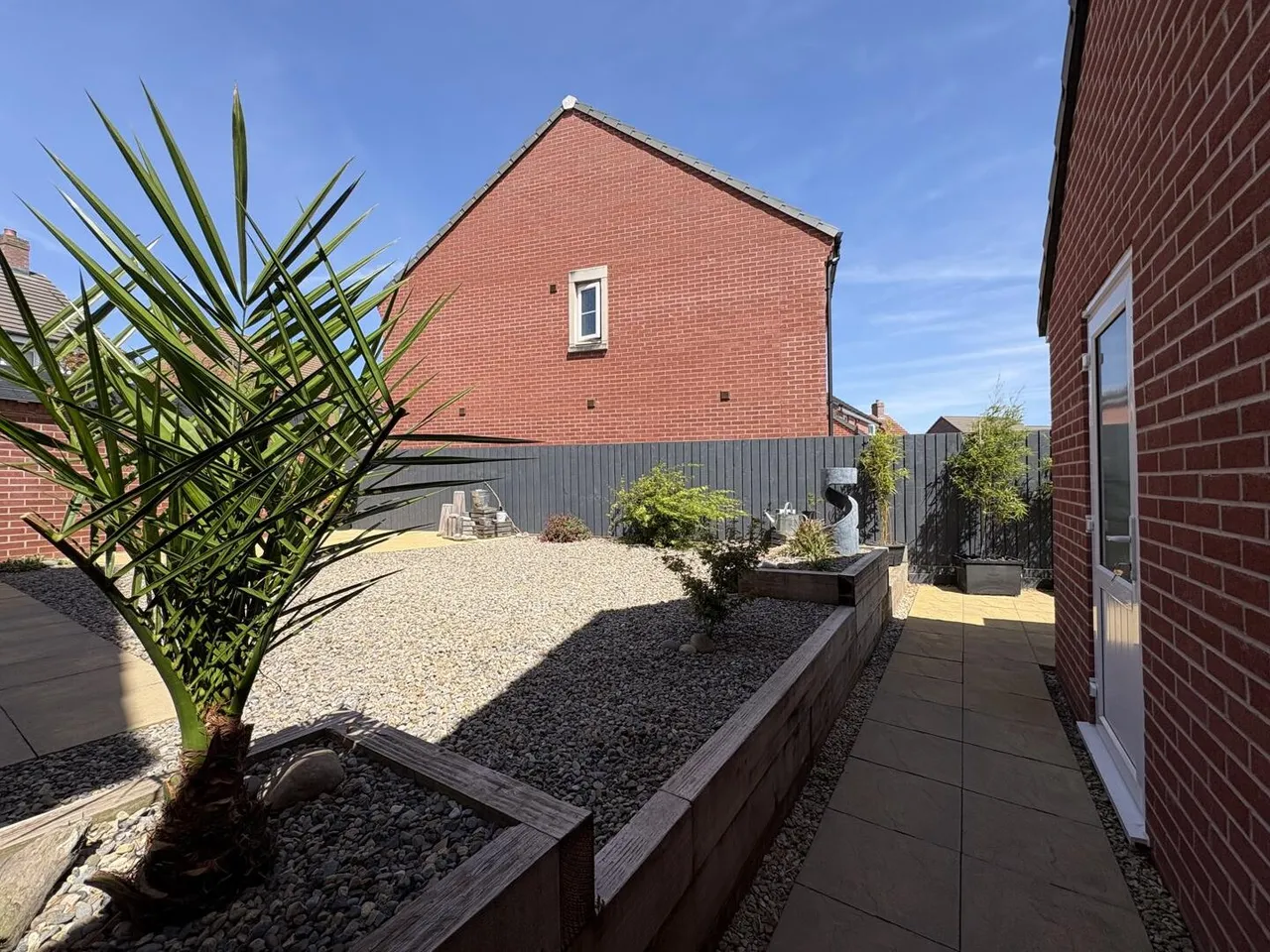 Red Deer Gardens, Bridgwater TA6 7DF, photo 15