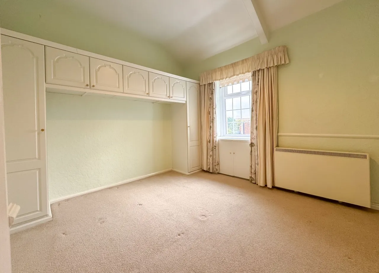 Cleveland Street, Loftus, TS13, photo 11