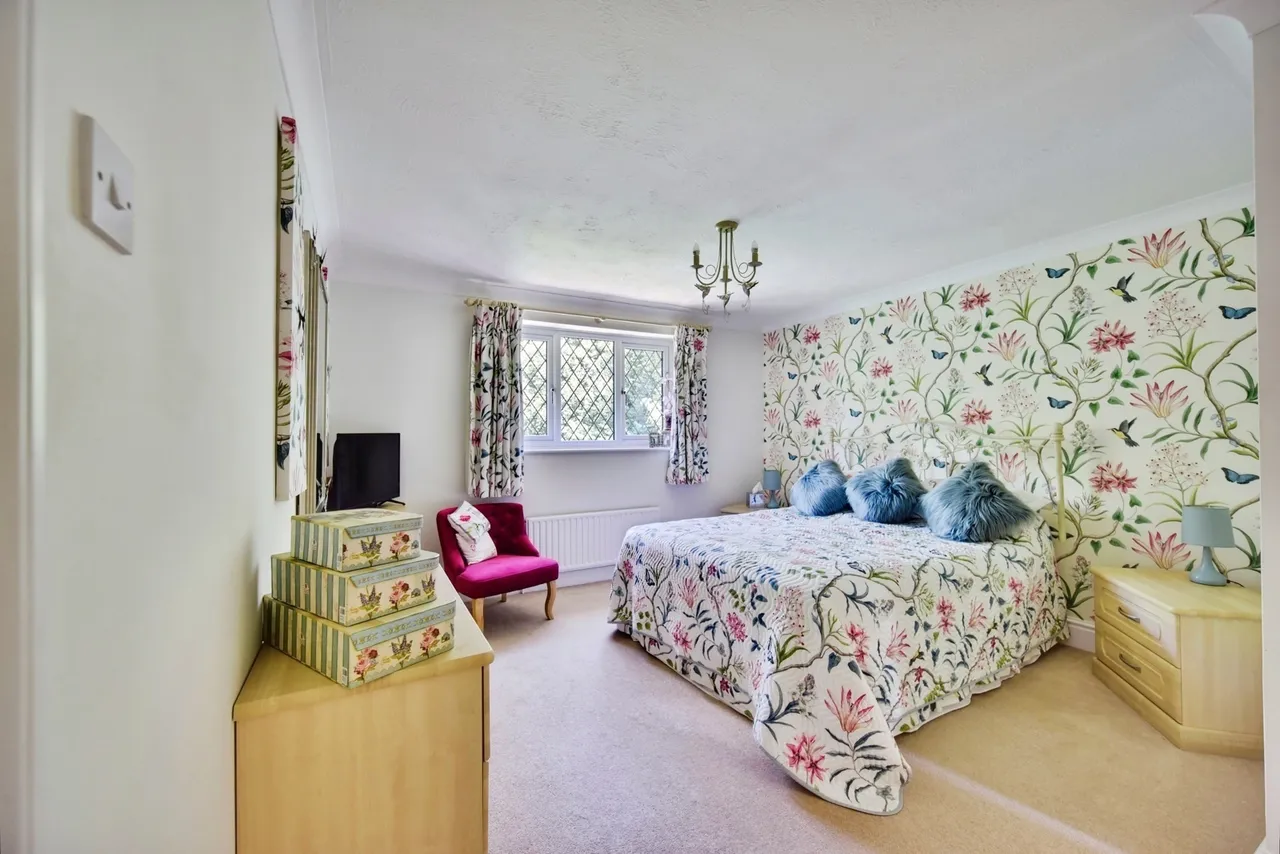 Burleigh Drive, MAIDSTONE, Kent, ME14, photo 11