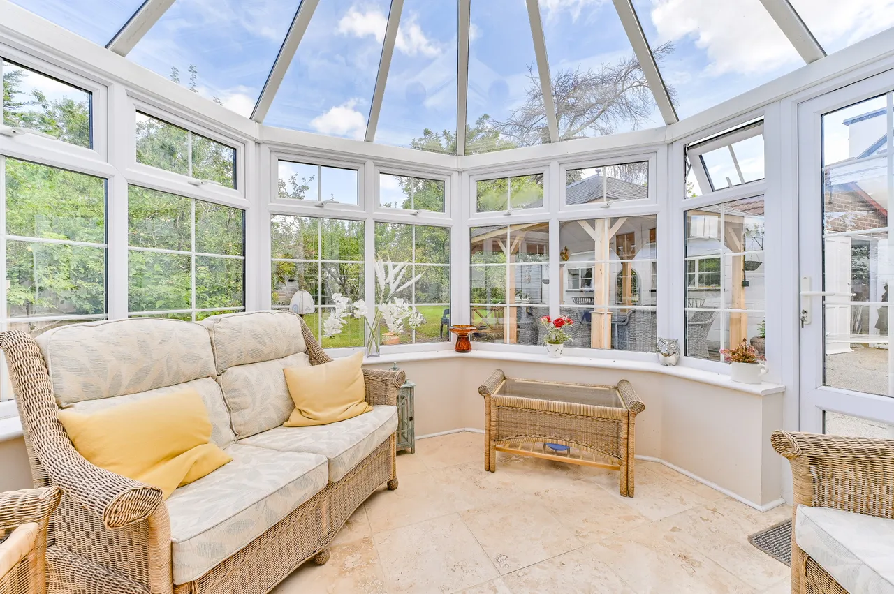 29 Blenheim Road, London, photo 5