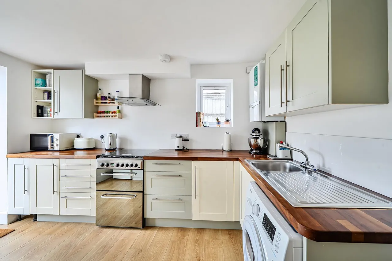 Elmers End Road, SE20, photo 7