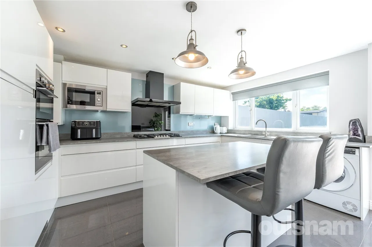 Marlpit Lane, Redditch, Worcestershire, B97 5AN, photo 9