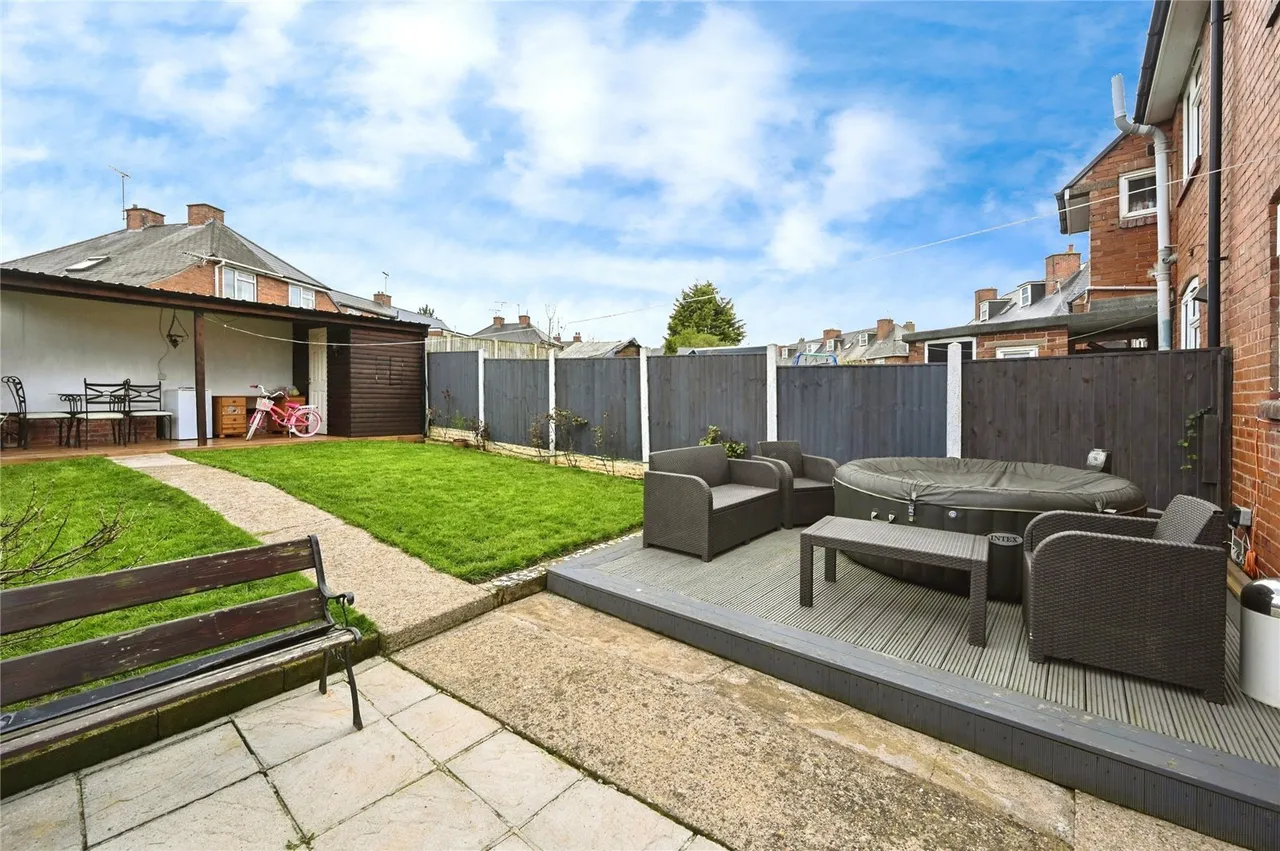 Butler Crescent, Mansfield, Nottinghamshire, NG19, photo 2