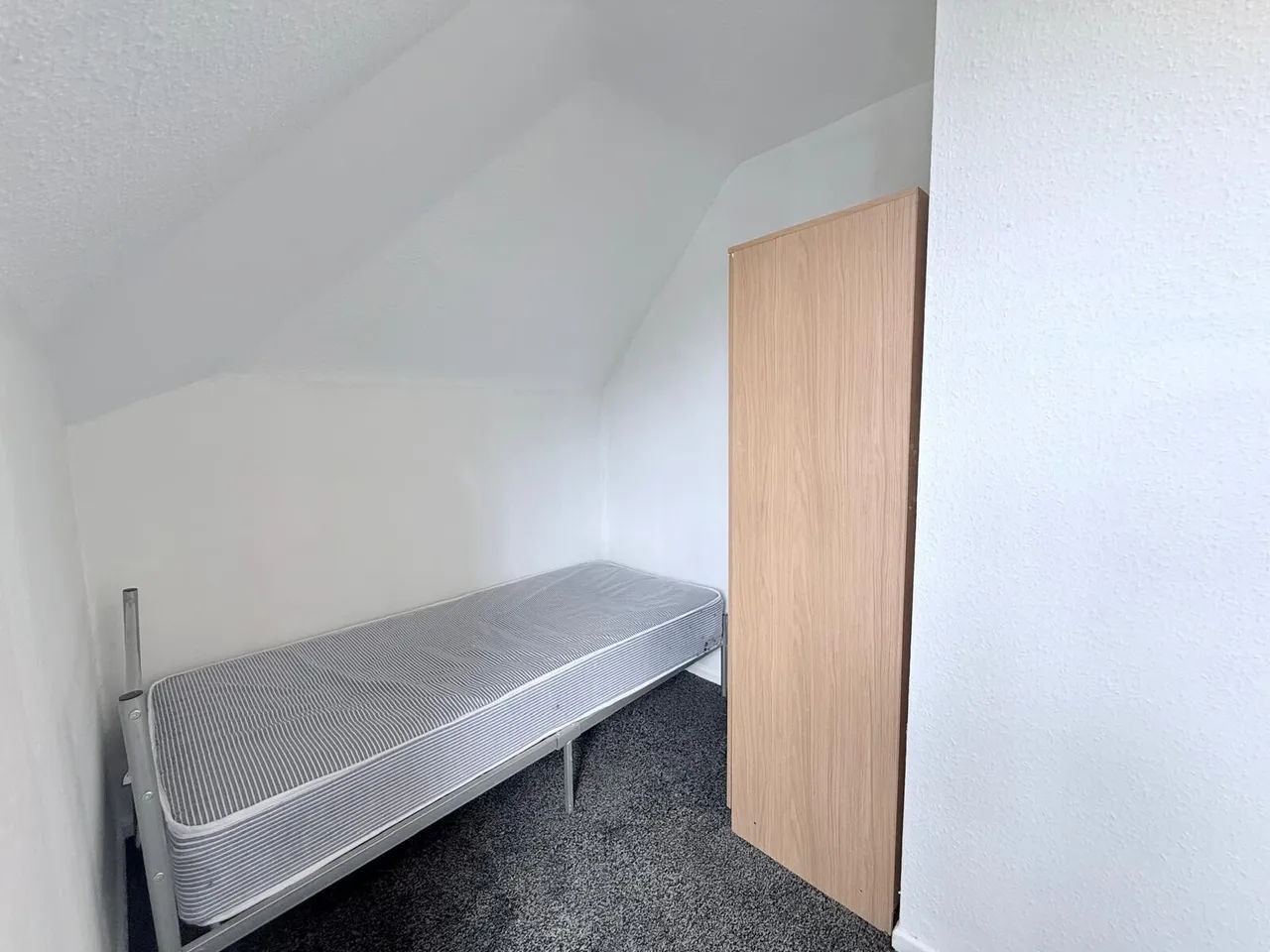 Orford Avenue, Nottingham, NG11, photo 11