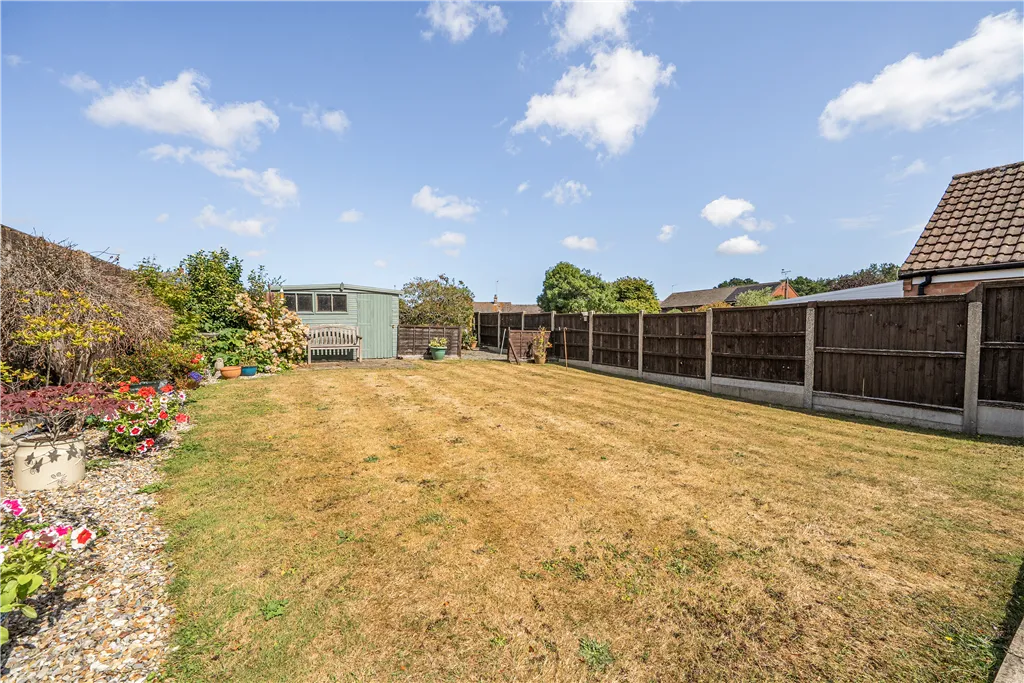 Arnott Road, Holt, photo 16