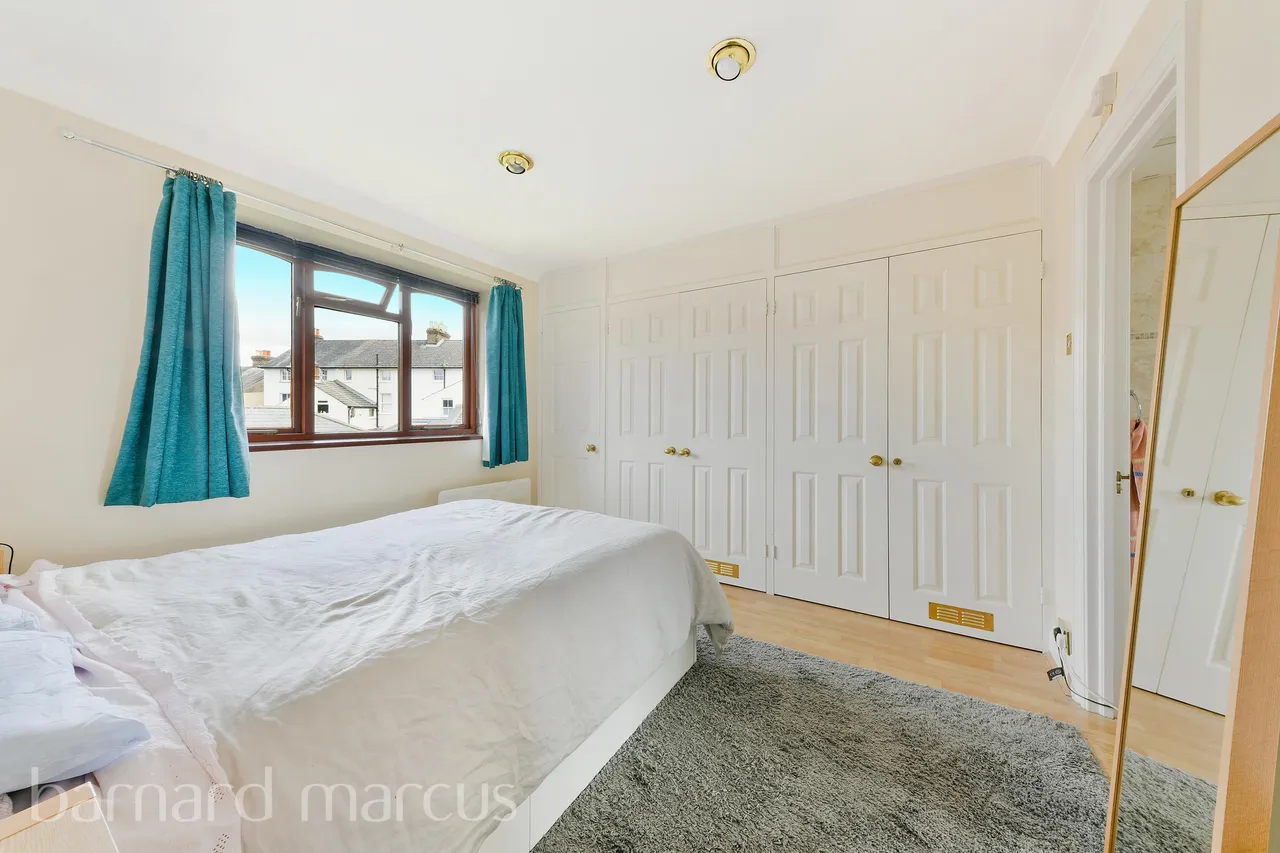 Ashley Road, Epsom, KT18, photo 5