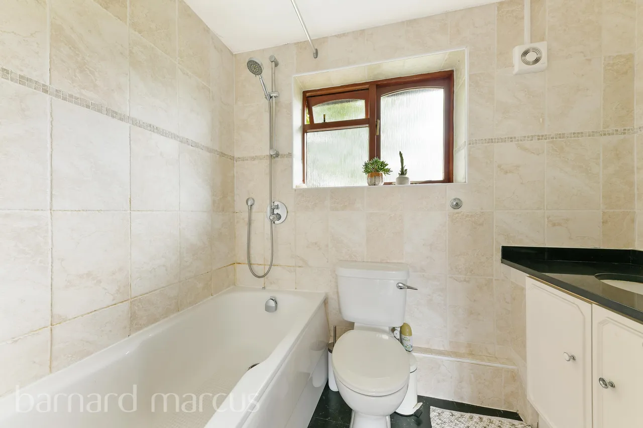 Ashley Road, Epsom, KT18, photo 6