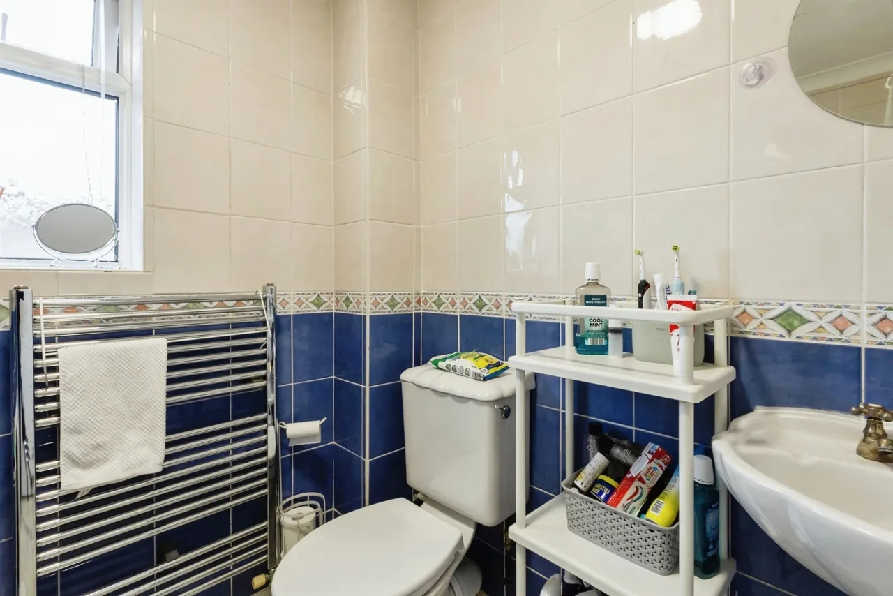 Pennie Close, Long Eaton, NG10, photo 12