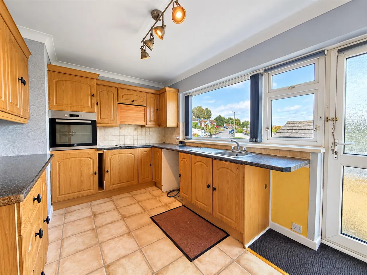 Chestnut Drive, Brixham, photo 8
