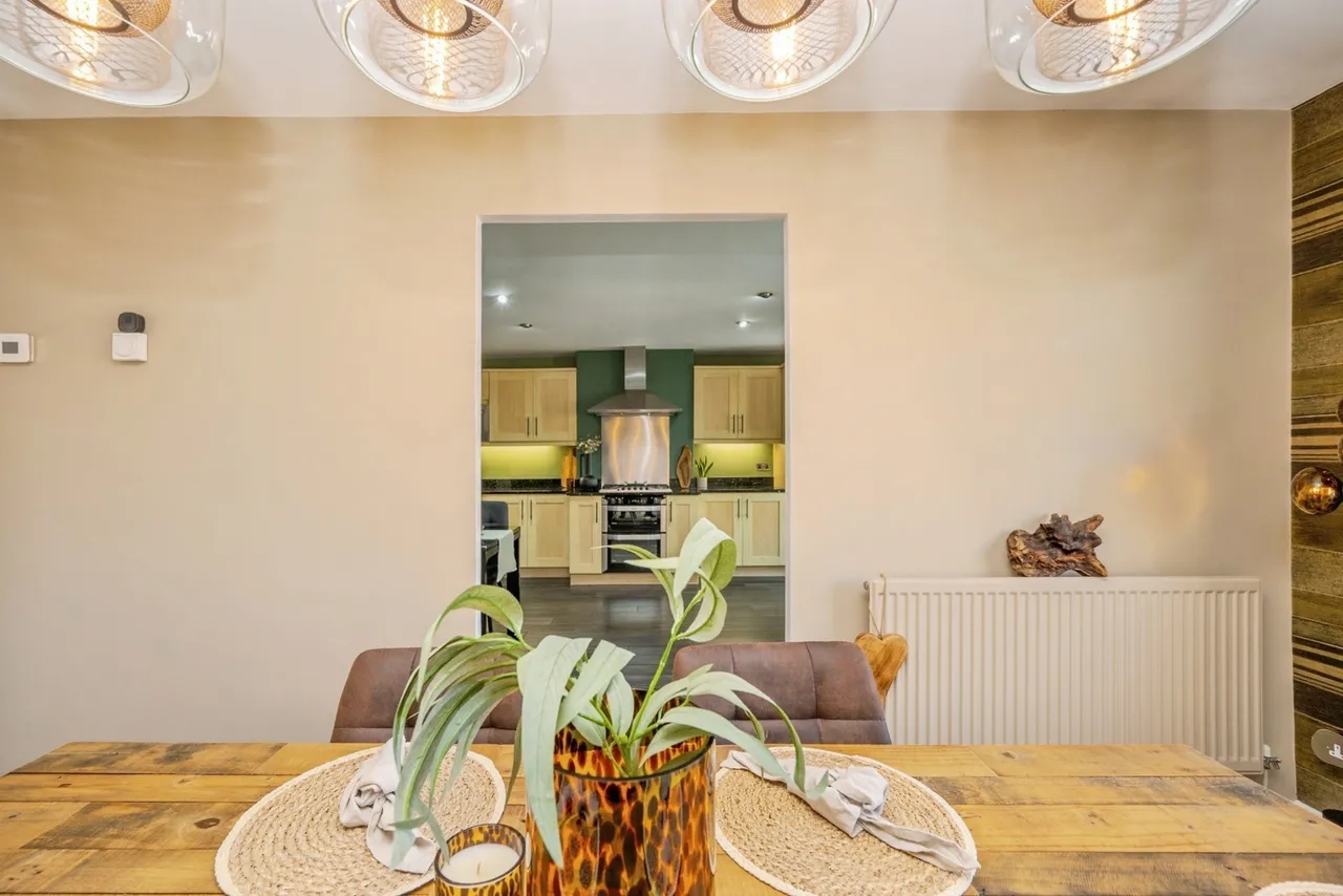 Celandine, Tamworth, B77, photo 17