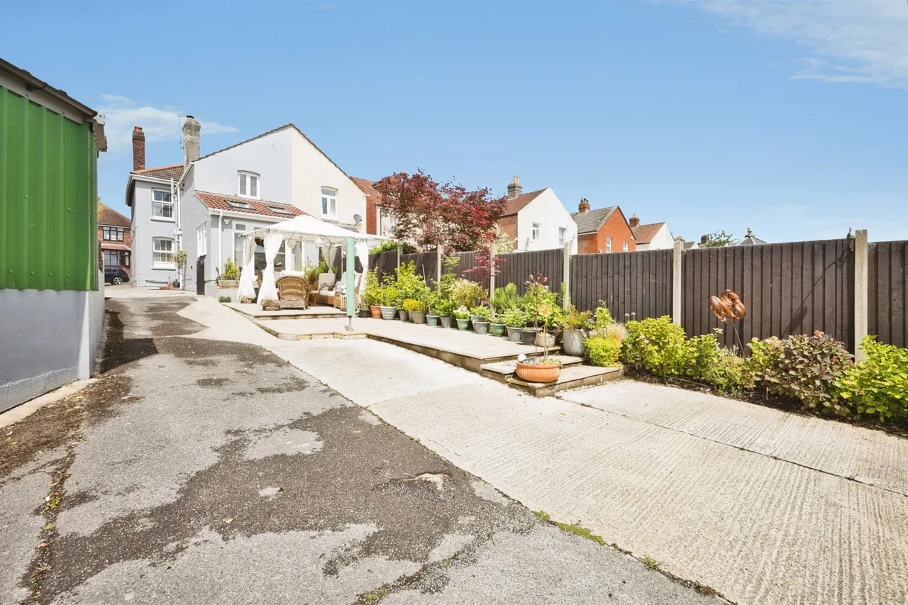 Preston Road, Yeovil, BA20, photo 18