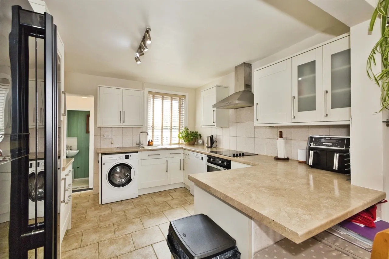 Preston Road, Yeovil, BA20, photo 3
