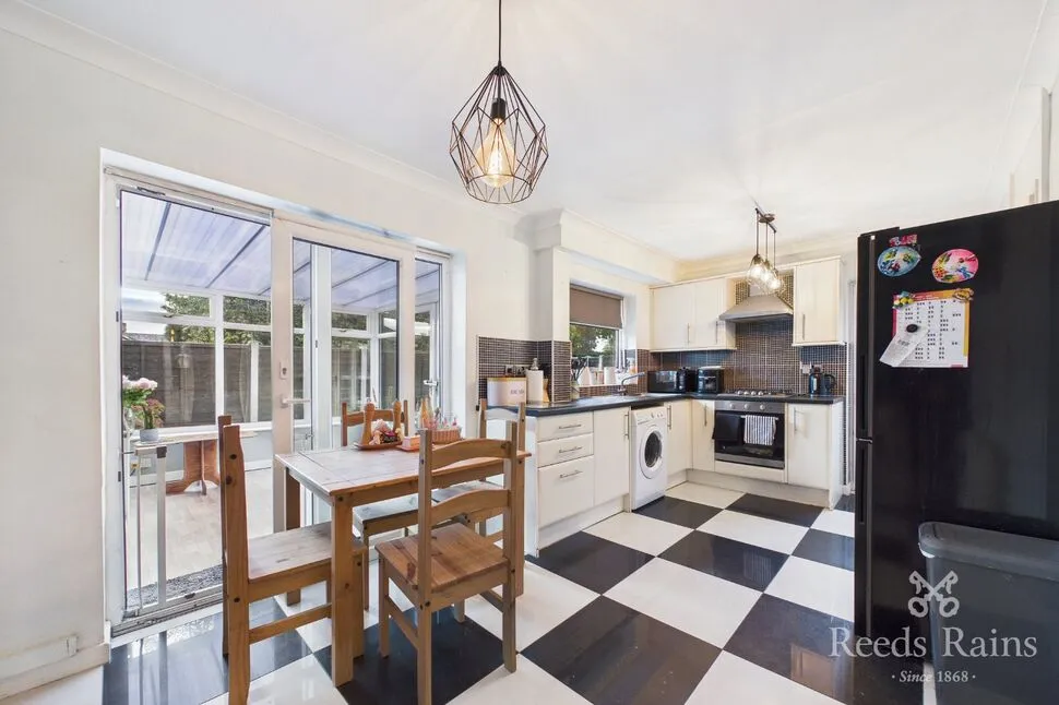 Enfield Close, Eccleston, PR7, photo 8