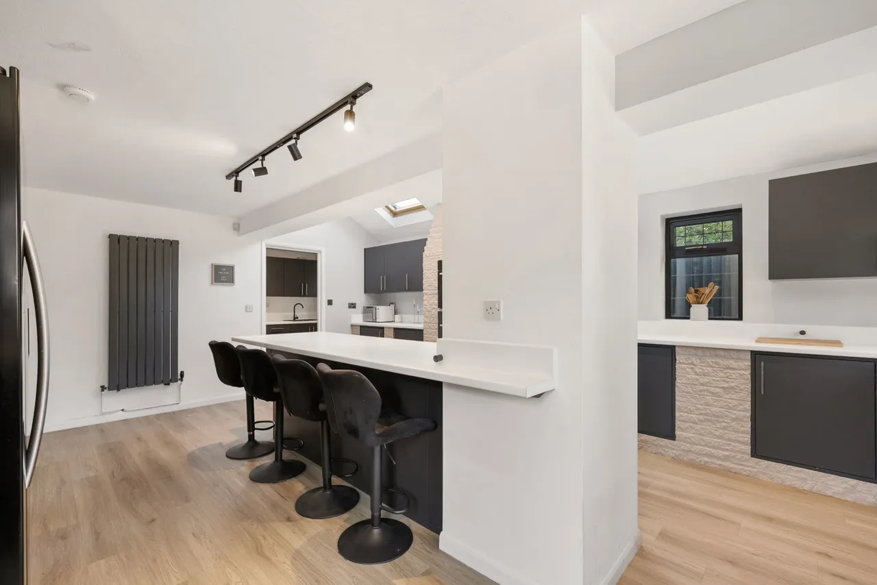 Barncroft Close, Highwoods, Colchester, CO4 9SF, photo 5