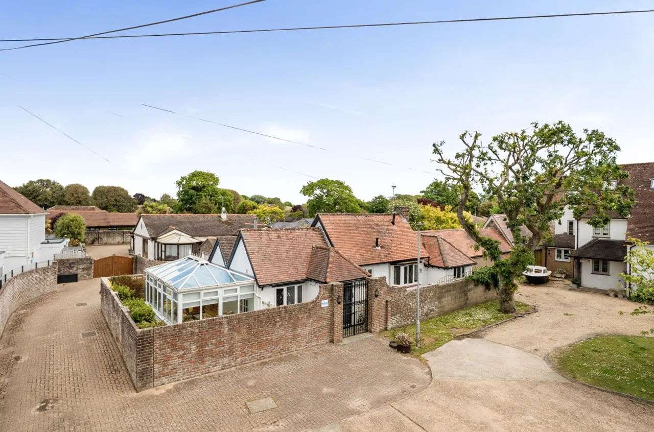 Canons Close, Aldwick, PO21, photo 27