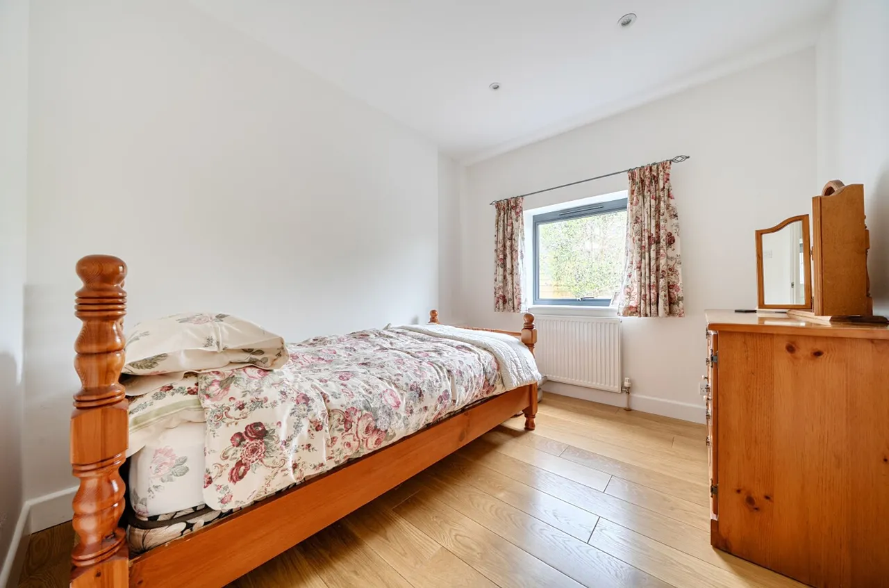 Canons Close, Aldwick, PO21, photo 16