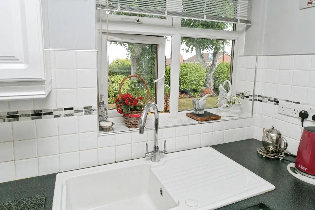 Ebberston Road West, Rhos on Sea, LL28, photo 8