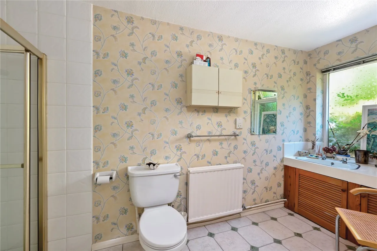 Range Road, Finchampstead, Wokingham, Berkshire, RG40 3NR, photo 24