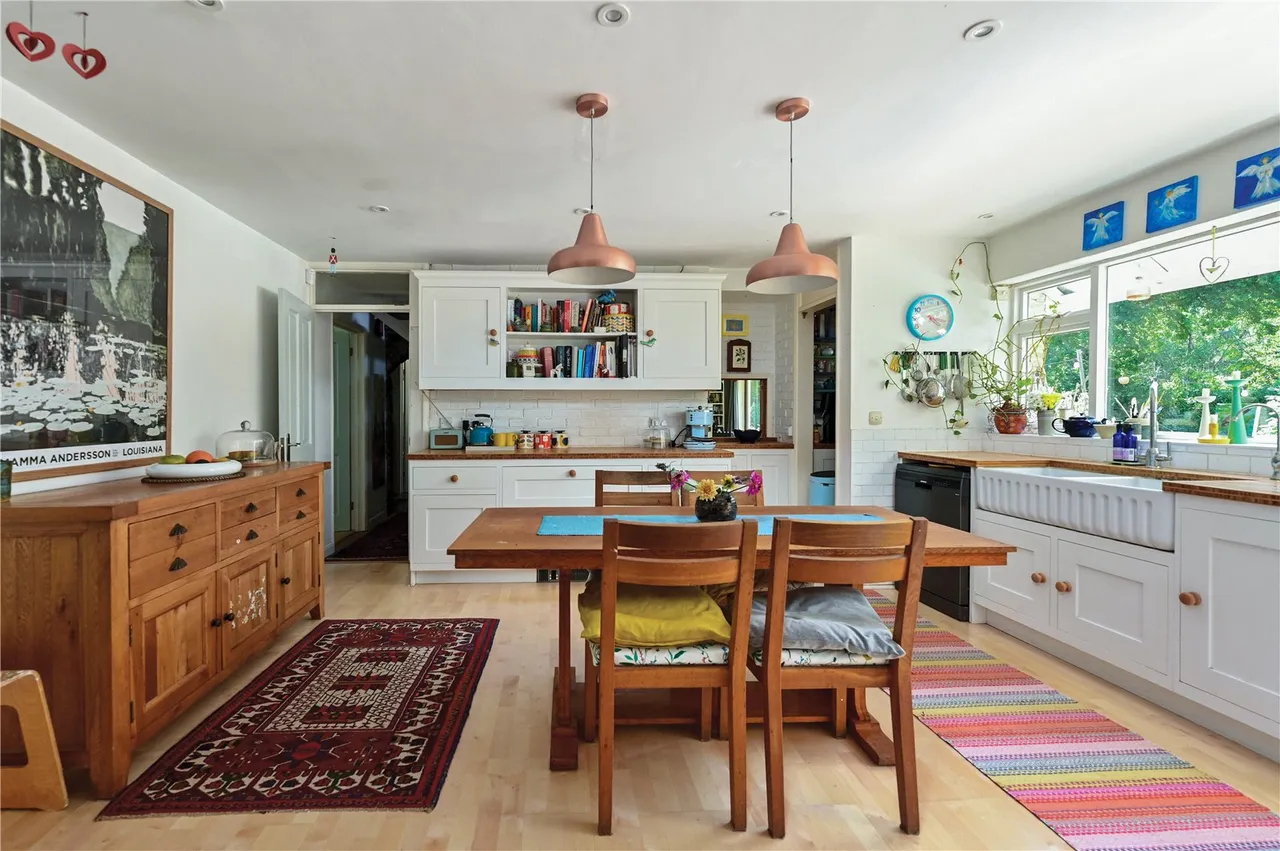 Range Road, Finchampstead, Wokingham, Berkshire, RG40 3NR, photo 17