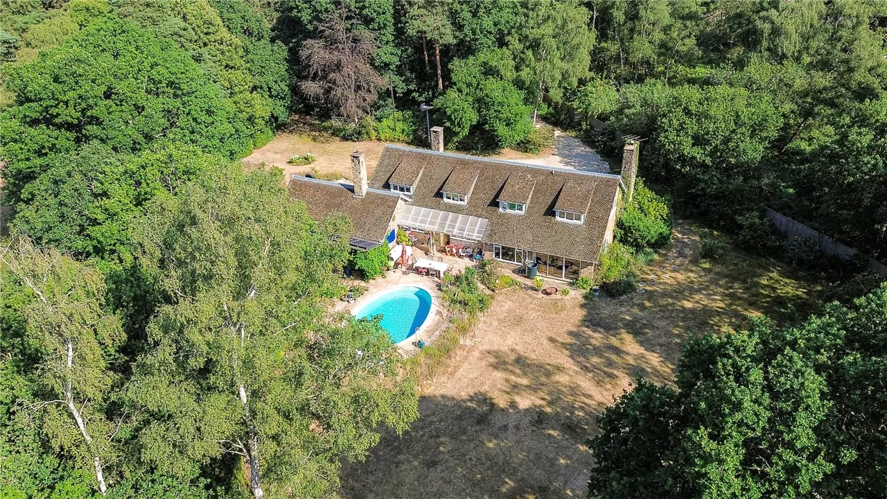 Range Road, Finchampstead, Wokingham, Berkshire, RG40 3NR, photo 25